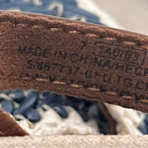 Old Navy Mixed Material Girls Cross-Strap Sandals Sz 7 - Picture 11 of 11